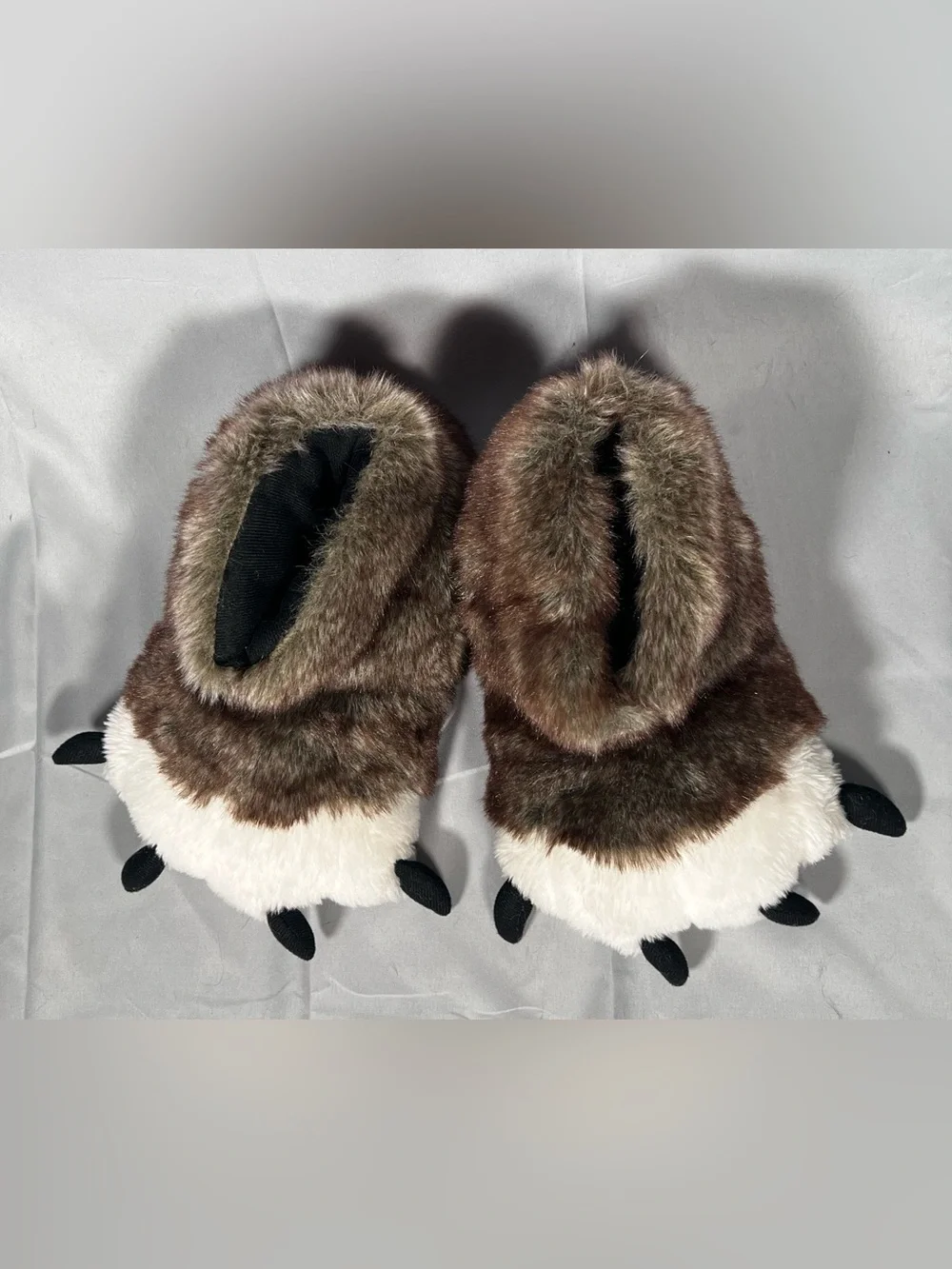 Lazy One Furry Animal Paw Slippers Brown Kids Size M 13-3